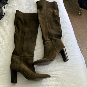 Khaki suede scrunch heeled boots